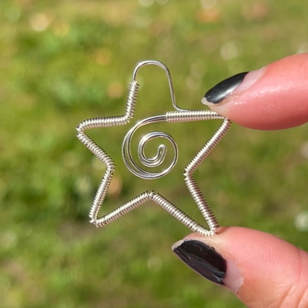MINI Wire Earrings <3