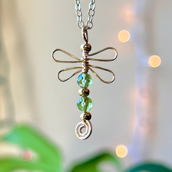 Dragonfly Necklace (Garnet/Peridot)