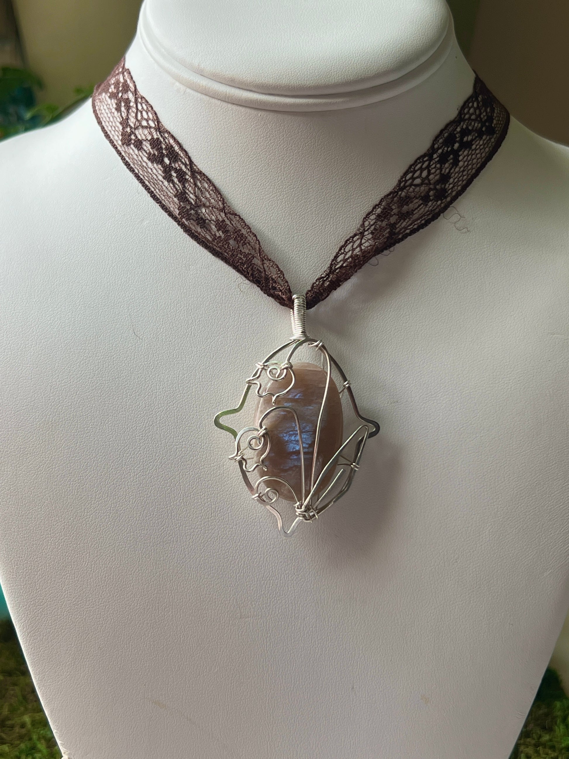 Peach Moonstone Lily of the Valley Lace Necklace
