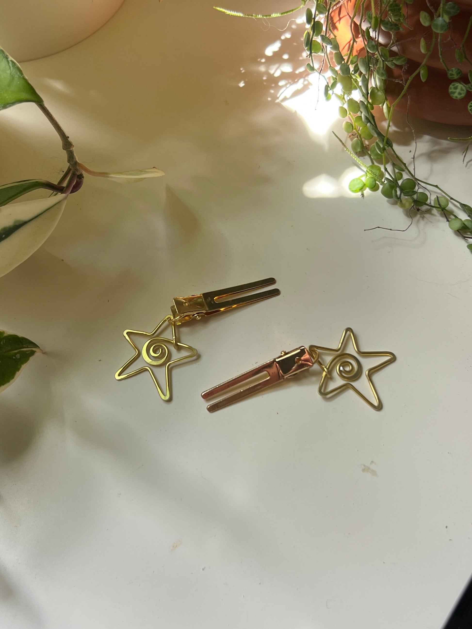 Hair Clip Set - Spiral Stars (Gold)