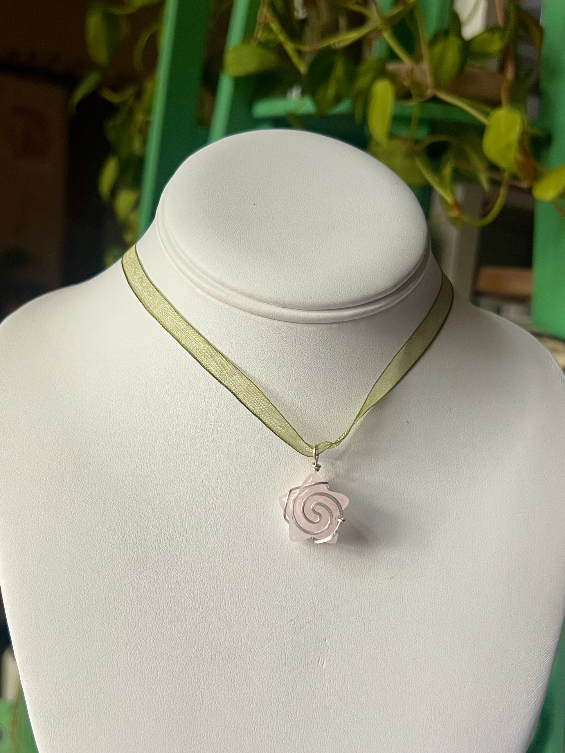 Rose Quartz Swirly Star Green Ribbon Necklace