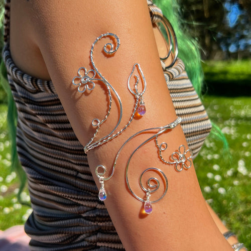 (PREMADE) Morning Dew Arm Cuff <3