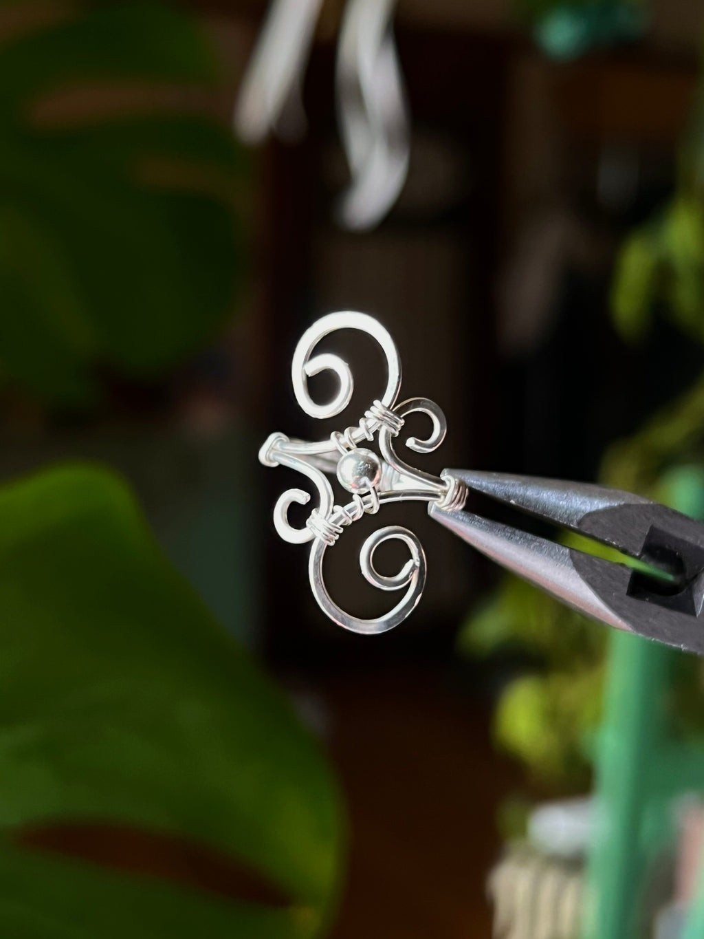 Wire Whirl Ring
