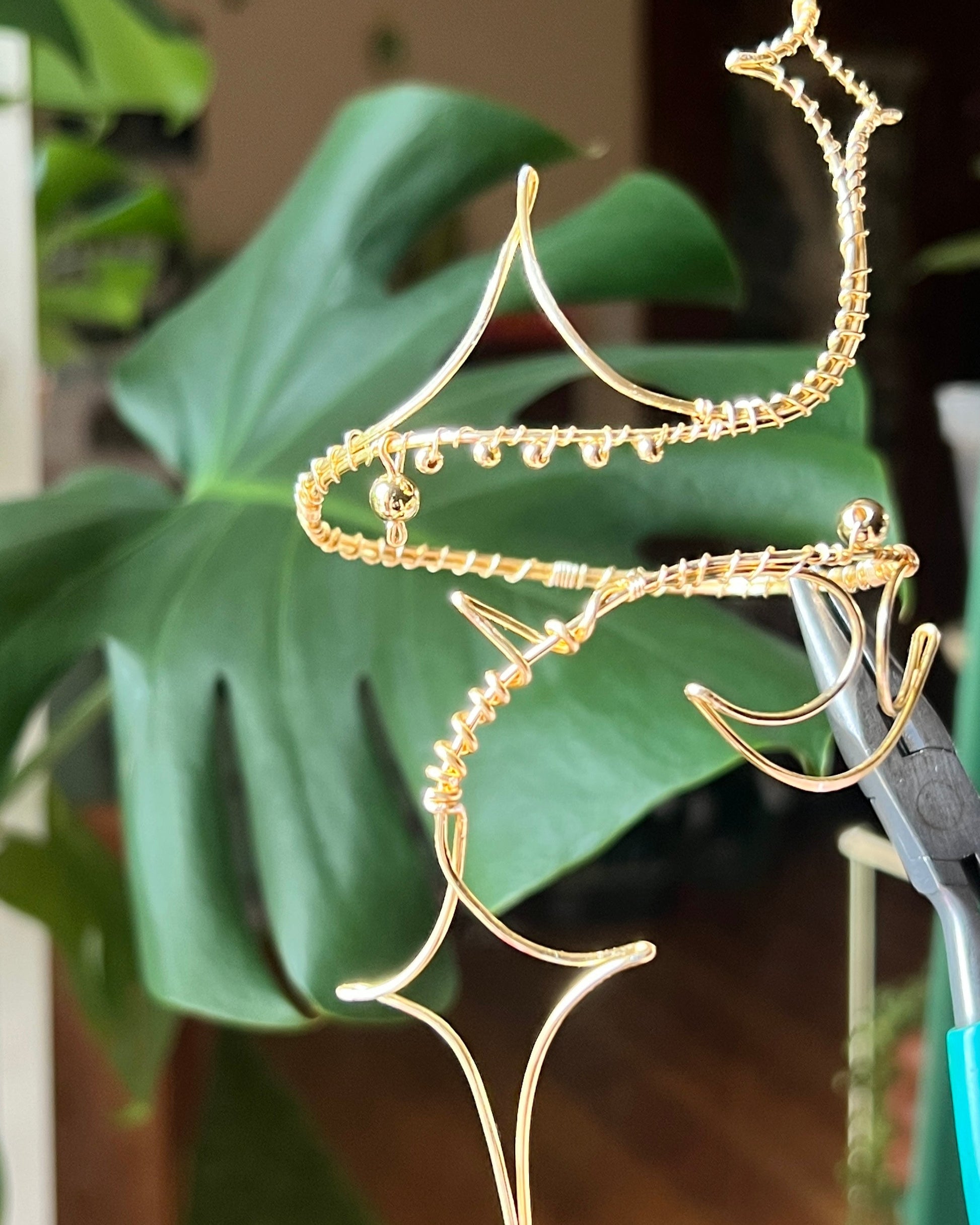 Space Arm Cuff <3