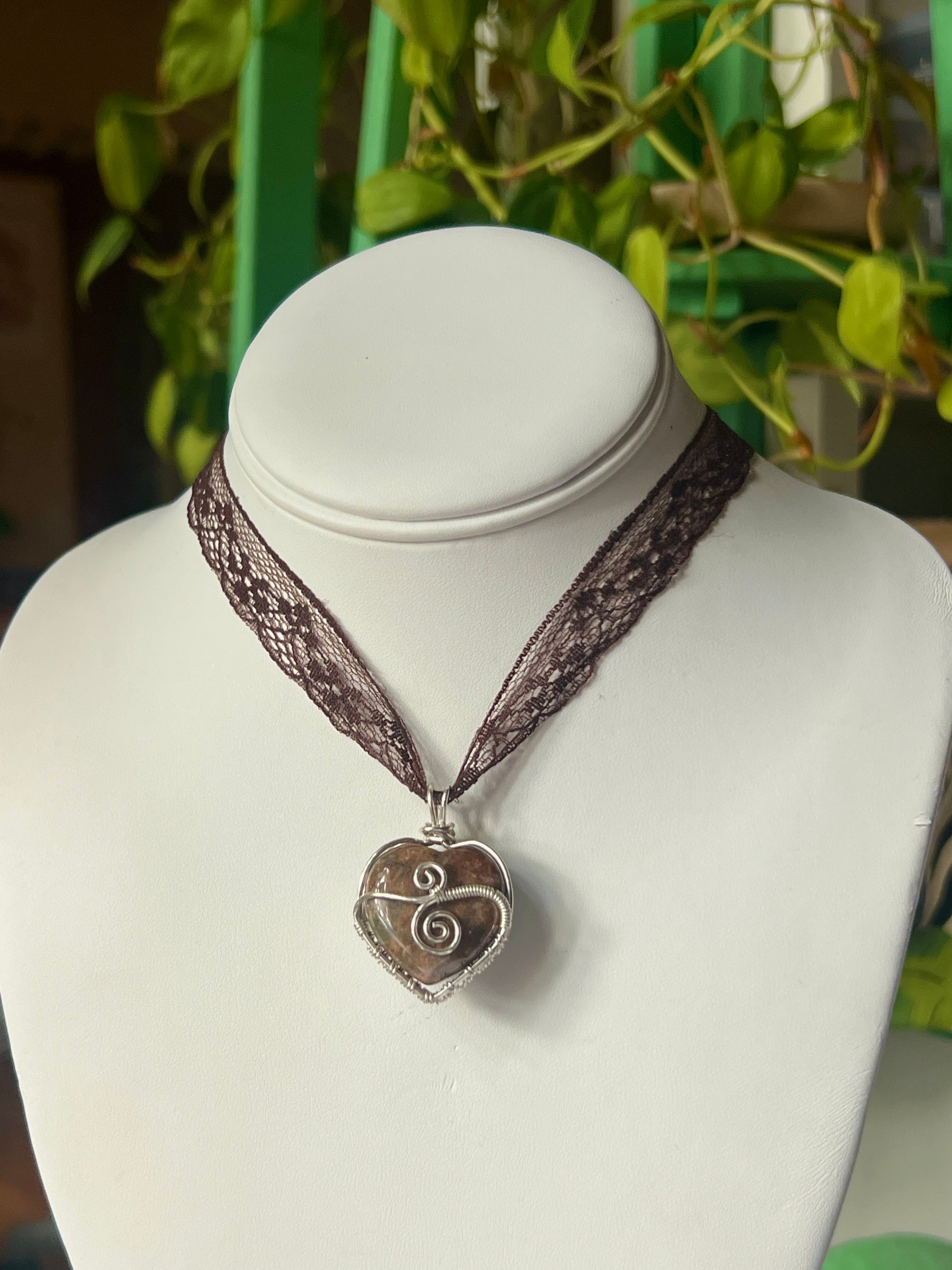 Brown Moss Agate Love Wrap Lace Necklace