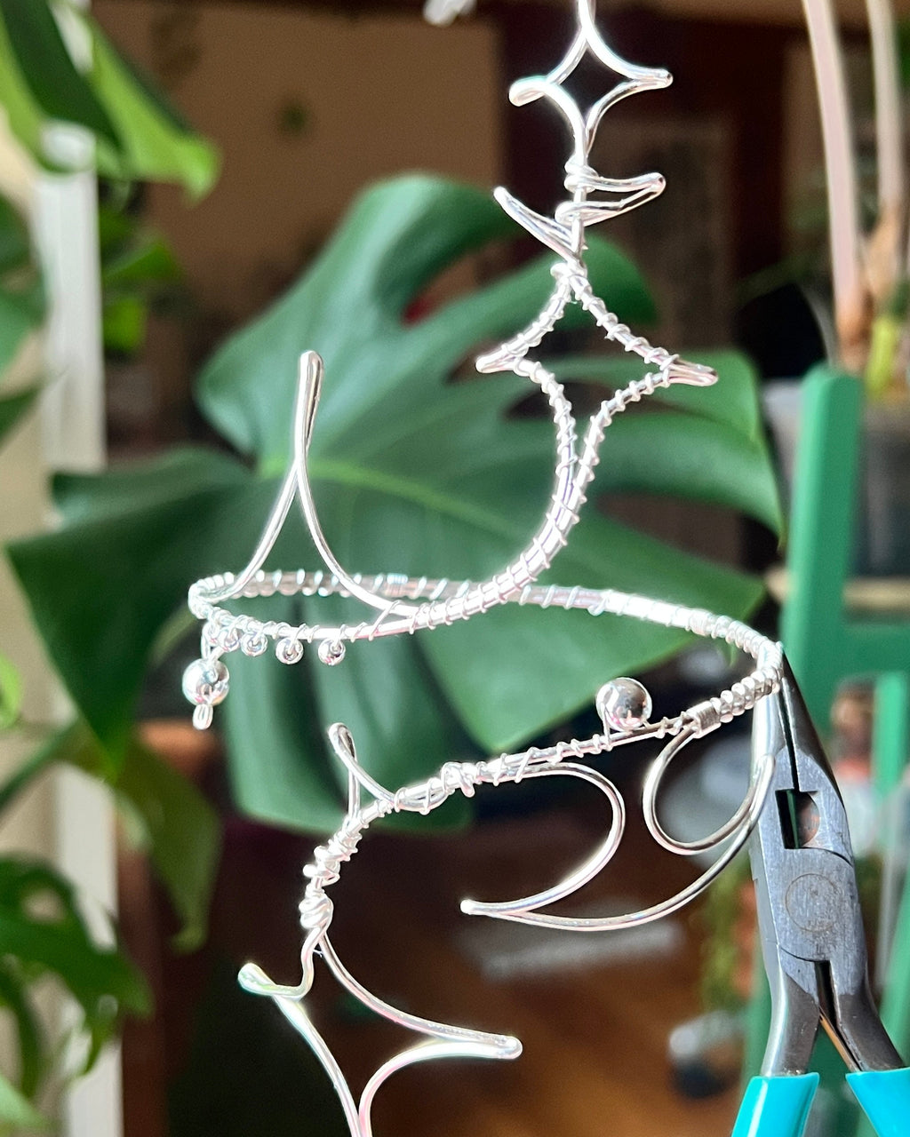 Space Arm Cuff <3