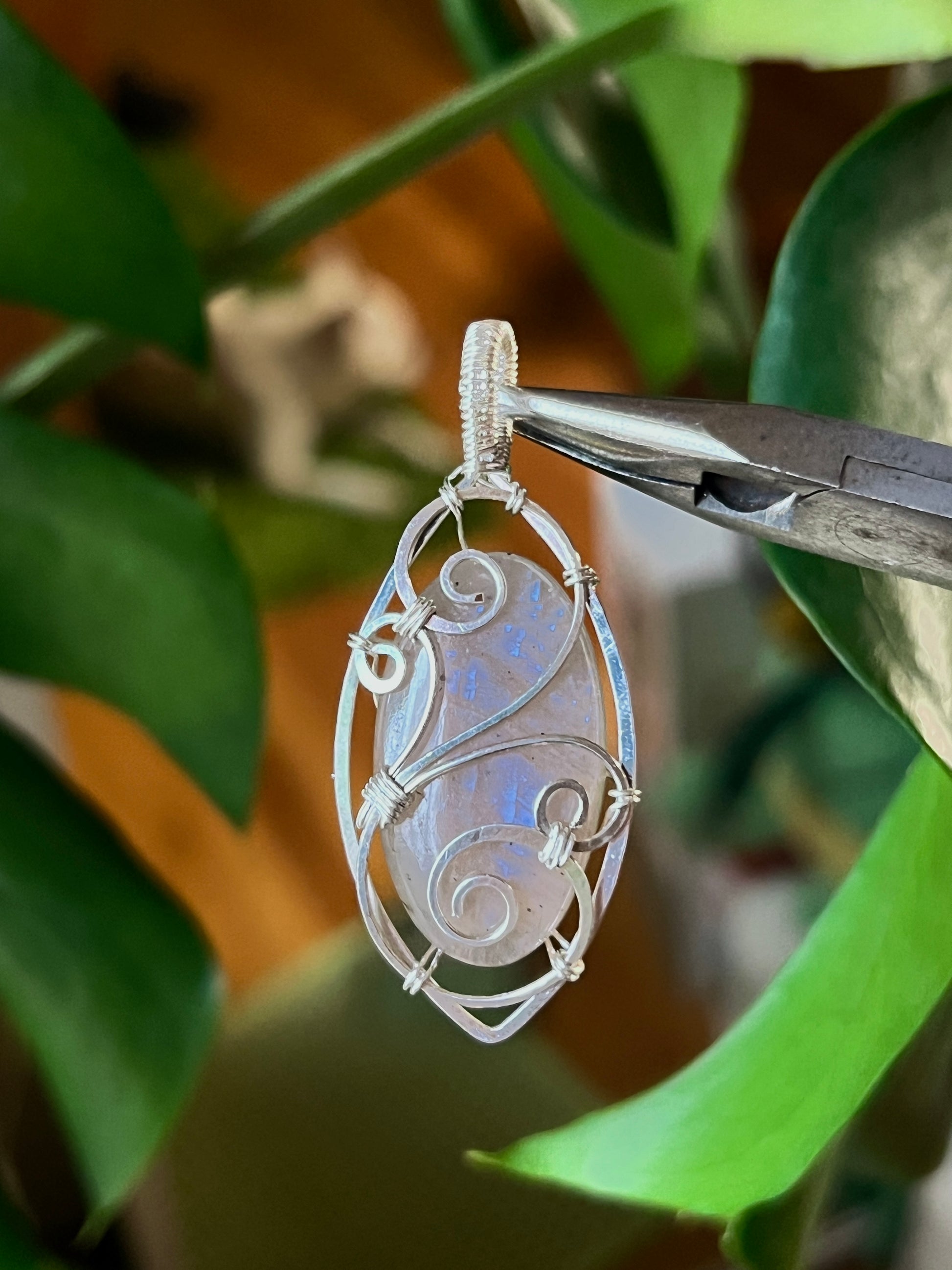 Floating Peach Moonstone Gate Pendant (STERLING SILVER)