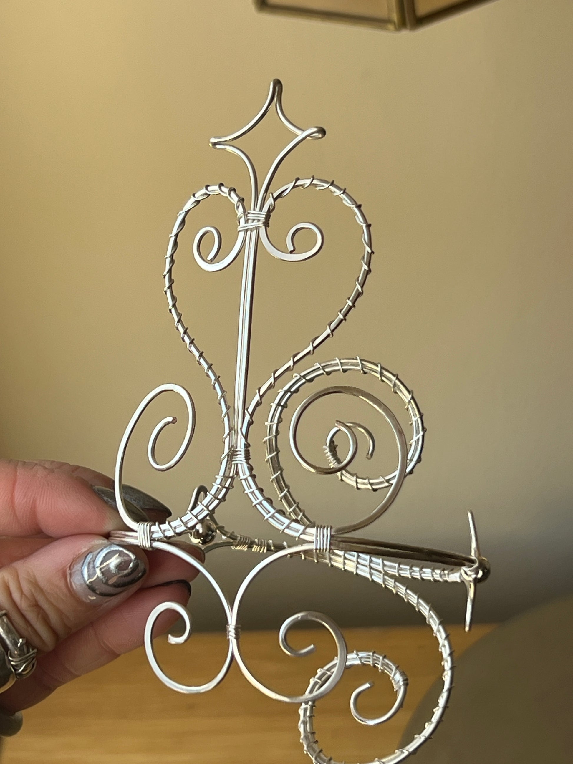 Lover’s Gate Arm Cuff <3