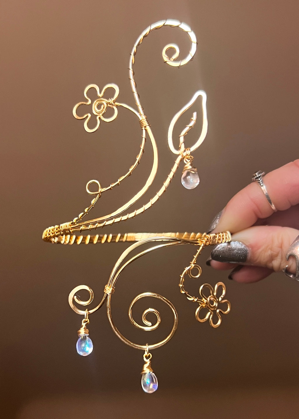 (PREMADE) Morning Dew Arm Cuff <3