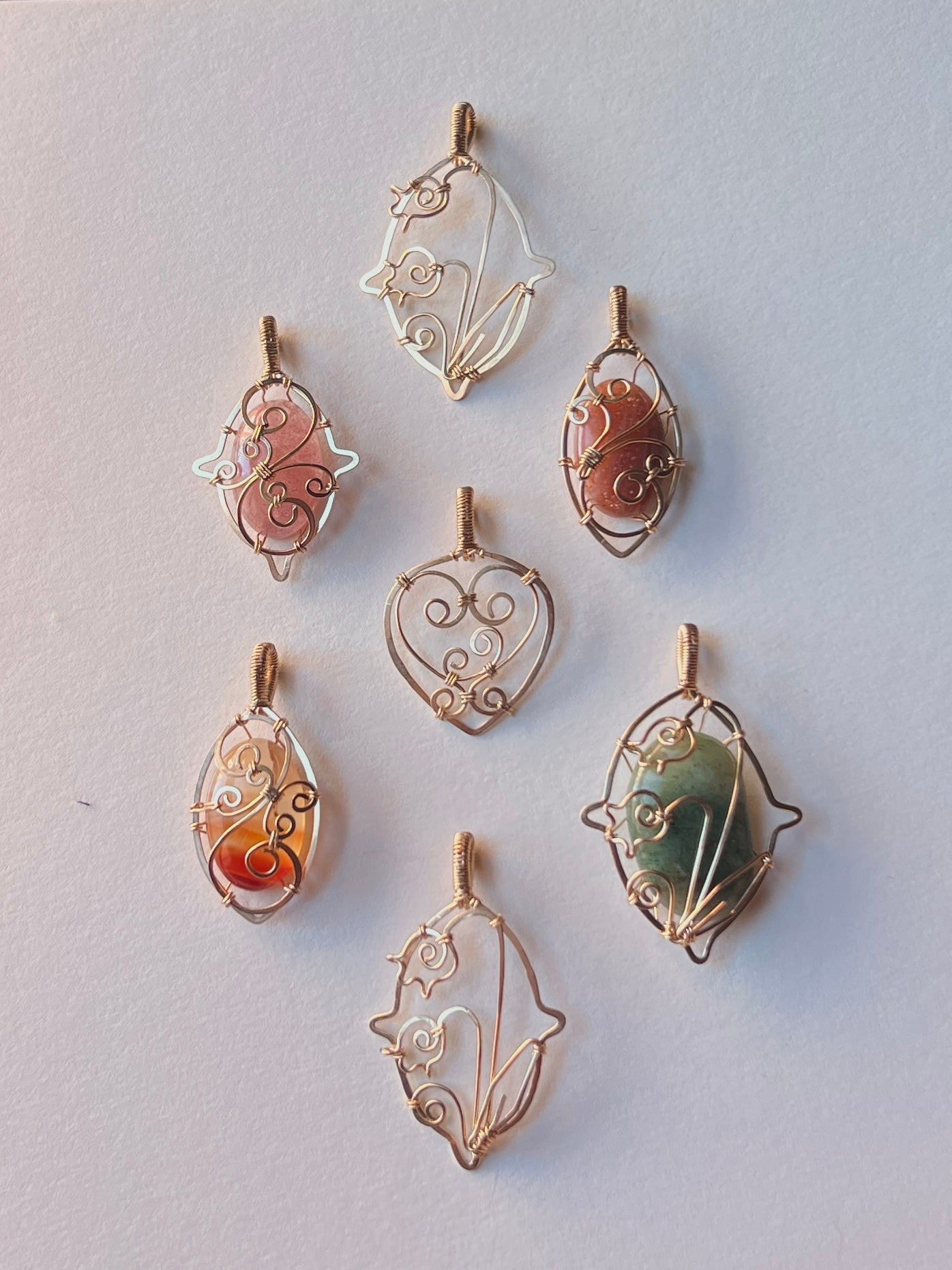 Framed Heart Wire Pendant