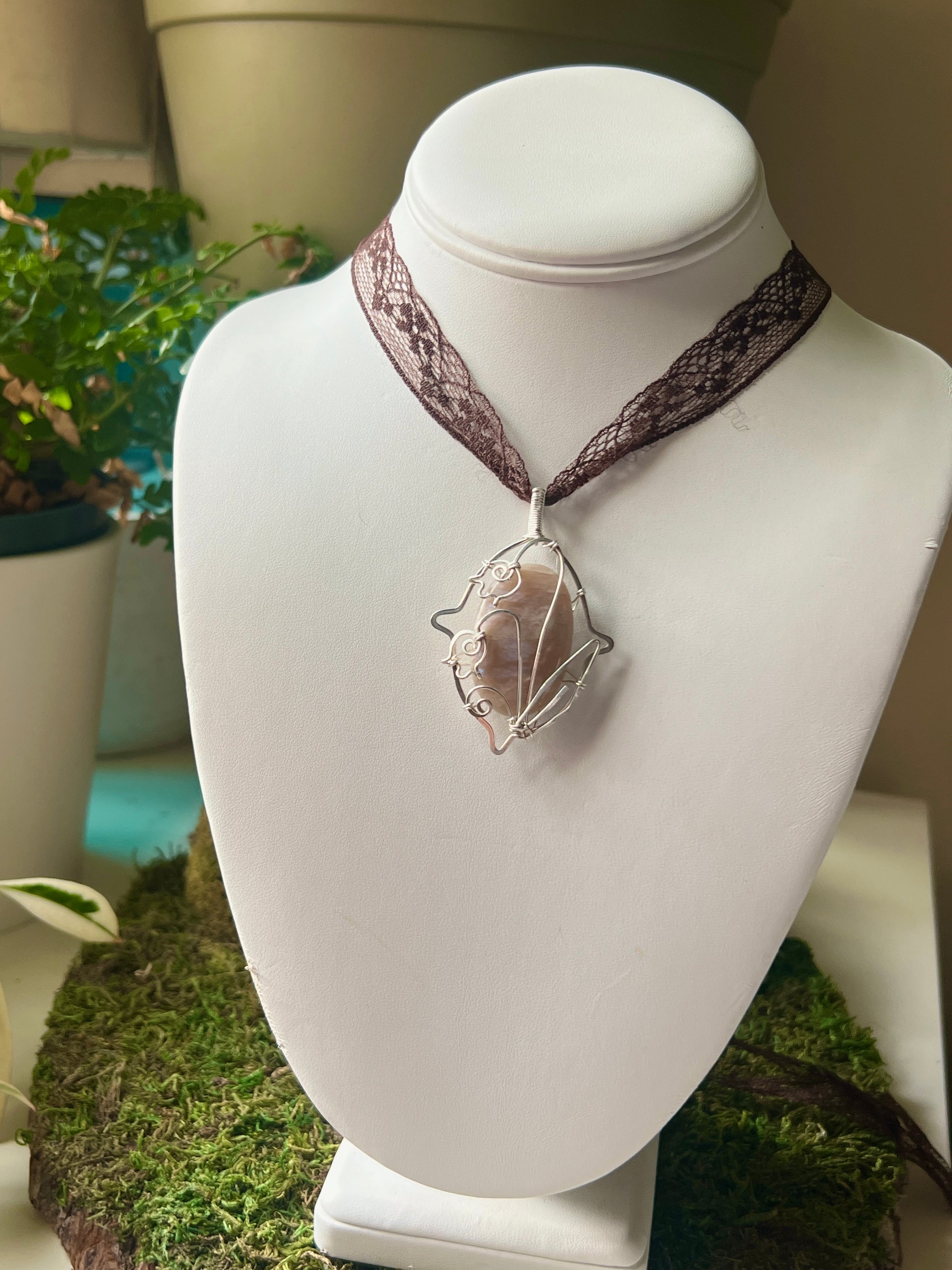 Peach Moonstone Lily of the Valley Lace Necklace