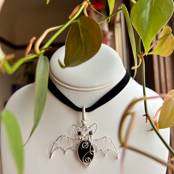 Onyx Bat (Removable Pendant) Velvet Choker Necklace